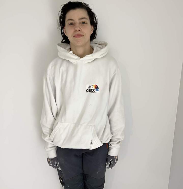 En apprentissage au sein de notre équipe grâce et pleine de bonne volonté. Toujours le sourire et la bonne humeur.